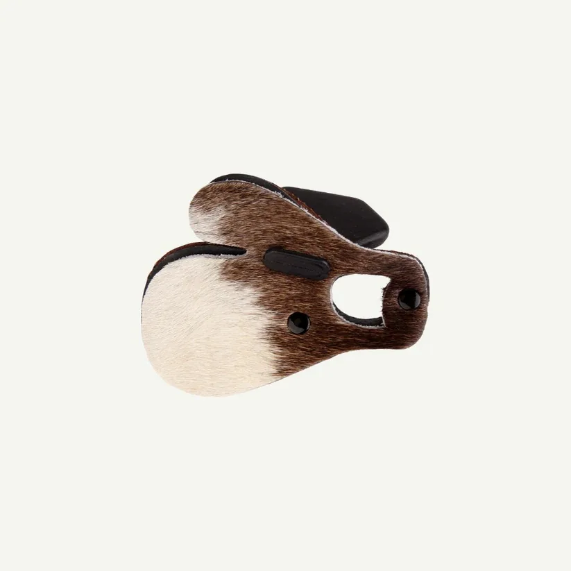 CALF HAIR TAB WITH FINGER SEPARATOR