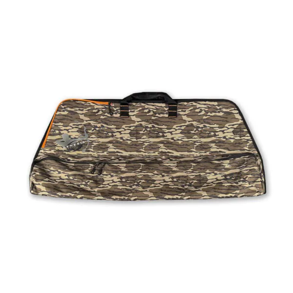 EASTON COMPOUND SOFT CASE GENESIS MAX MOSSY OAK BOTTOMLAND